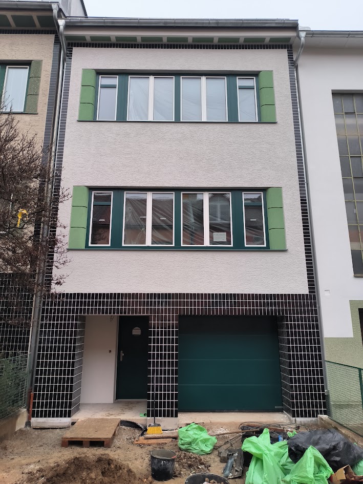 Zateplení, detaily a barevné akcenty - 2